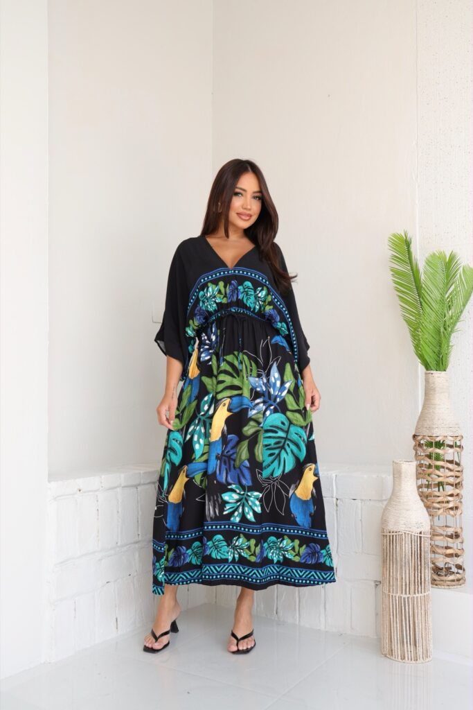 Kaftan Mata ao Luar